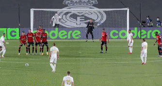 苗原：辽宁铁人18岁高中锋张家鸣获得伯恩利U21的试训邀请